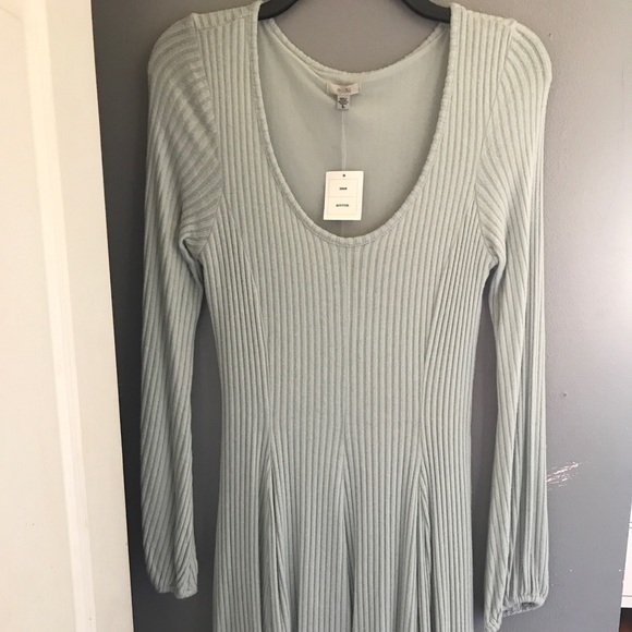 Knit dress - Picture 2 of 4